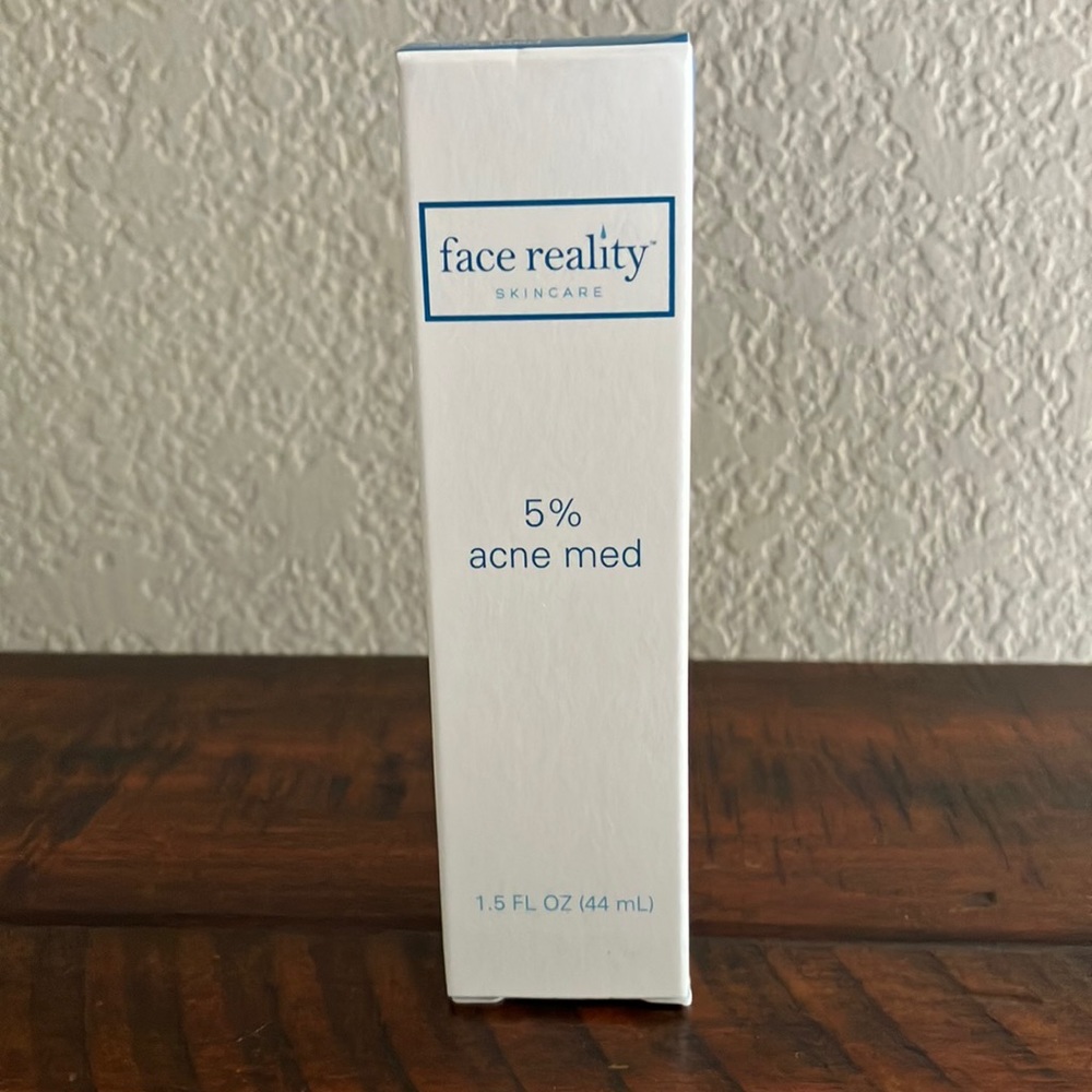 NIB Face Reality 5% Acne Med 1.5 oz.